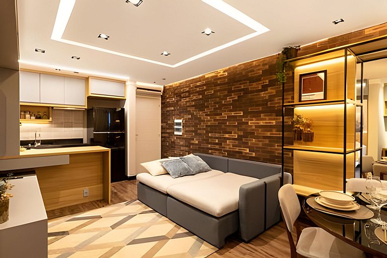 Sunny Studios Luxo by Robert Stays